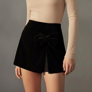 Black Velvet Bow Skort Mini Slit Front 🎀 Coquette Party Chic M
